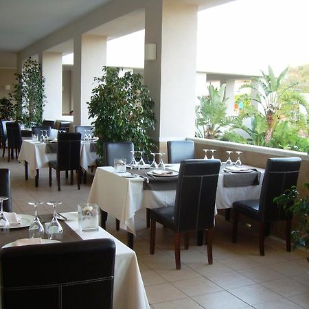 Hotel Montera Plaza Los Barrios Restoran fotoğraf