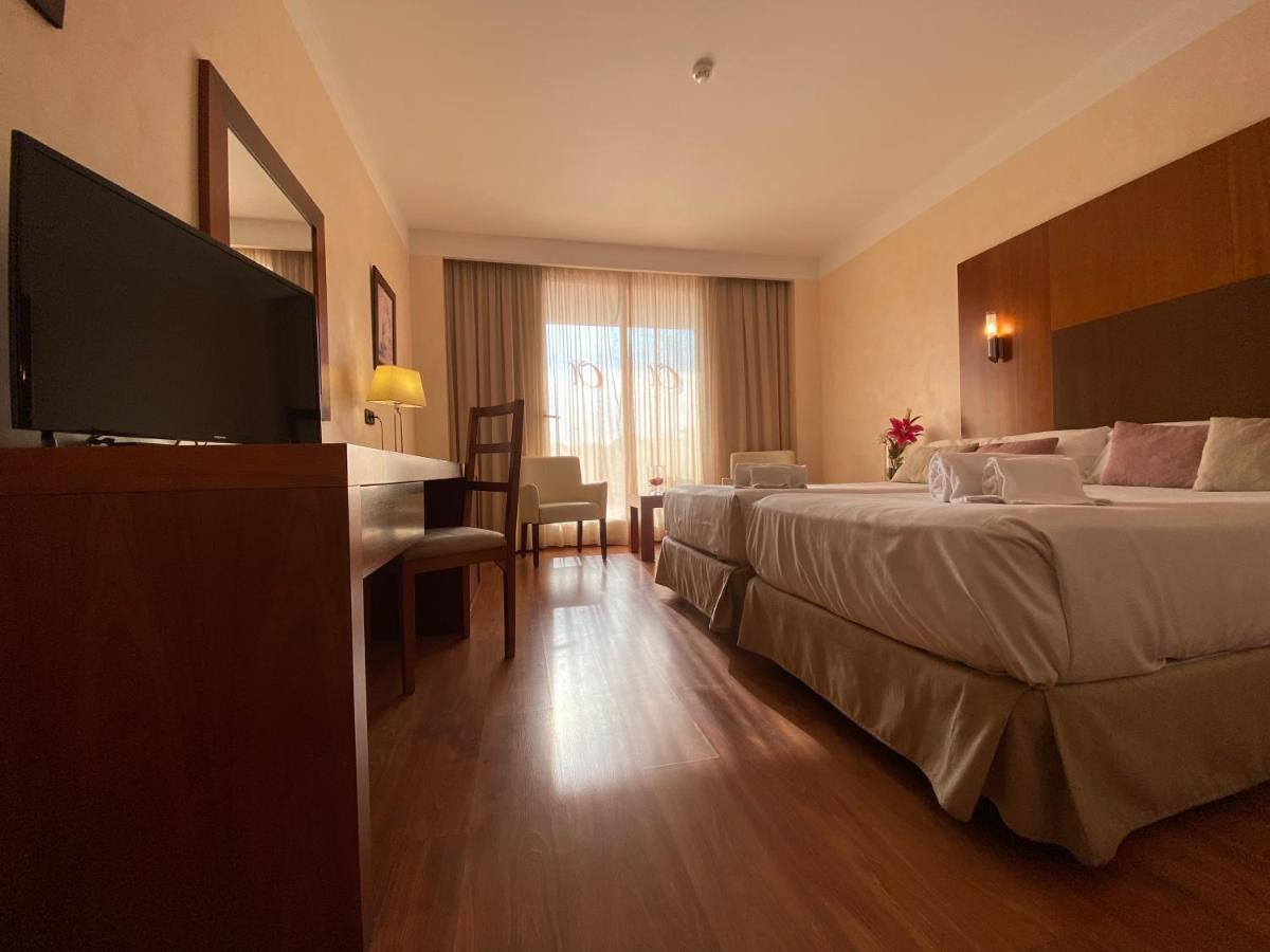 Hotel Montera Plaza Los Barrios Dış mekan fotoğraf