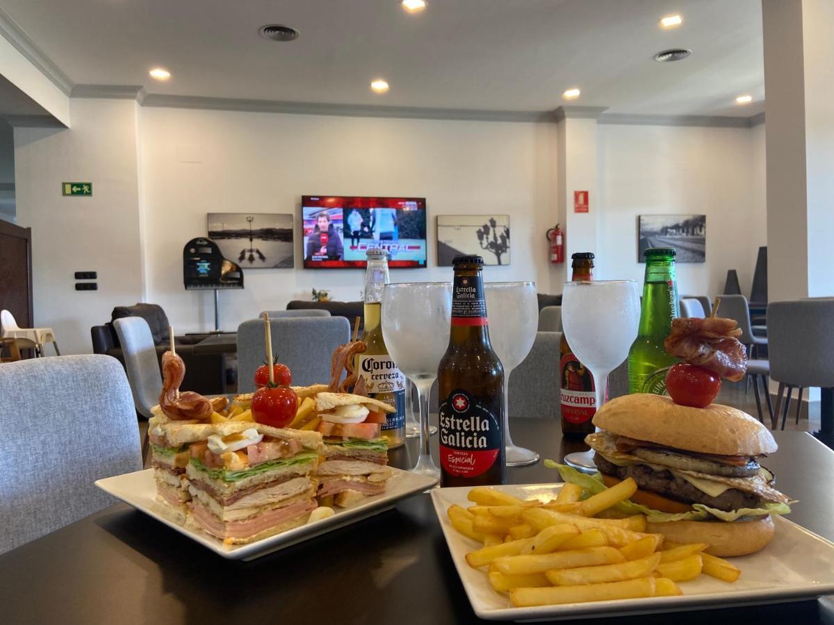 Hotel Montera Plaza Los Barrios Dış mekan fotoğraf