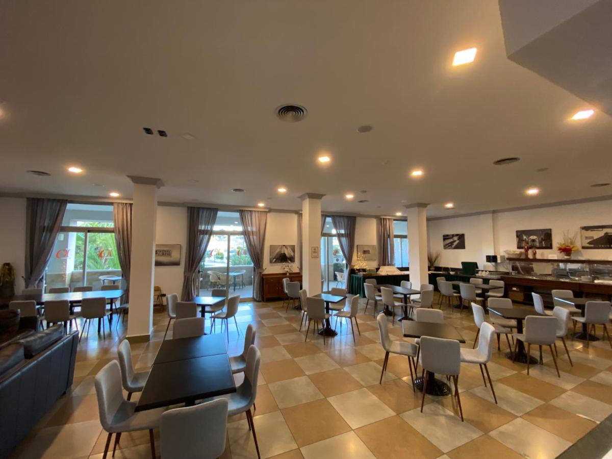 Hotel Montera Plaza Los Barrios Dış mekan fotoğraf