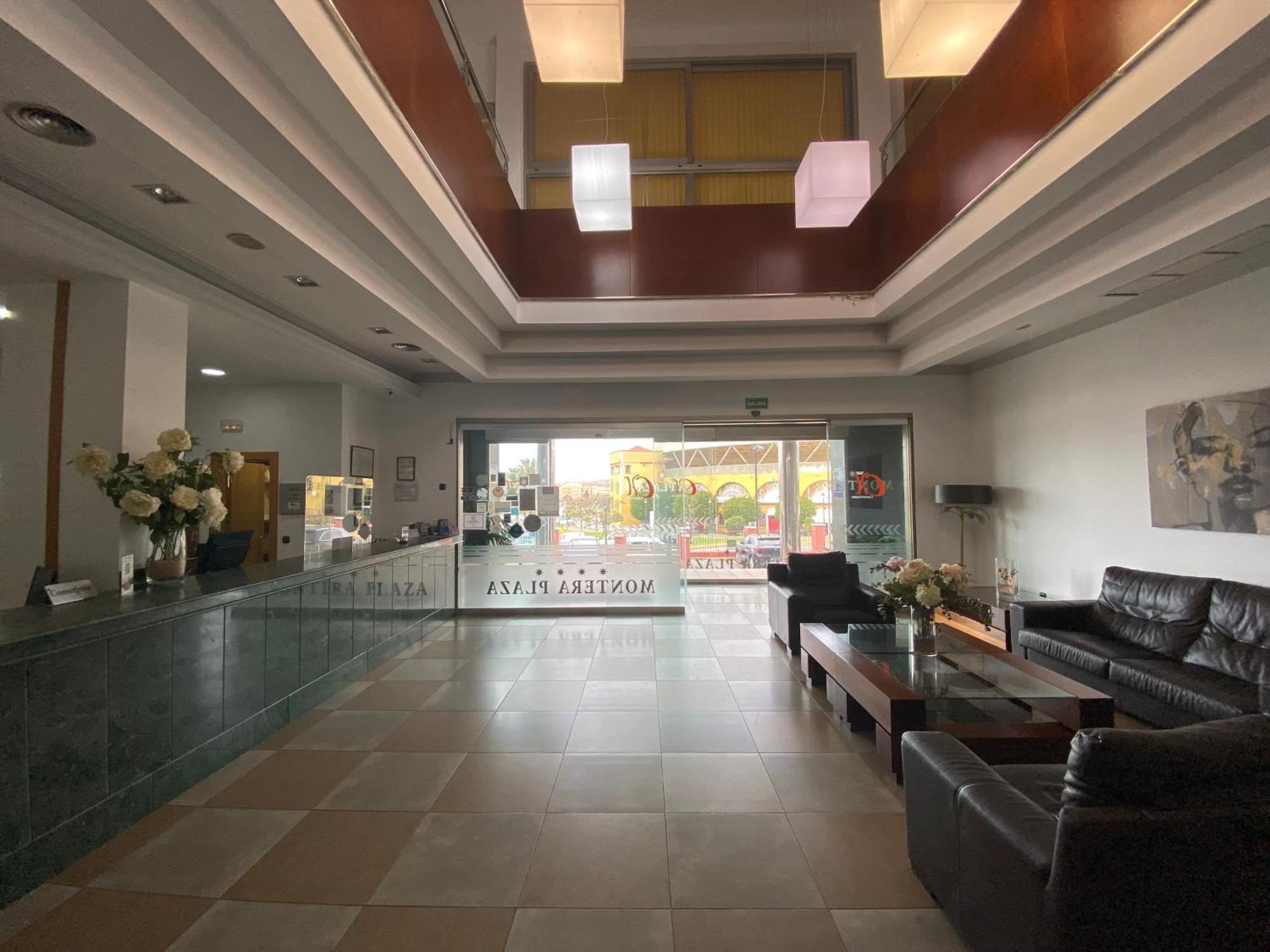 Hotel Montera Plaza Los Barrios Dış mekan fotoğraf